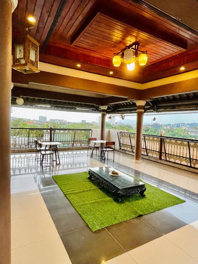 Nam Phuong Riverside Villa Hue Bagian luar foto