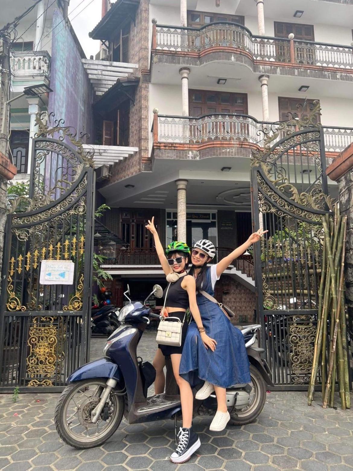 Nam Phuong Riverside Villa Hue Bagian luar foto