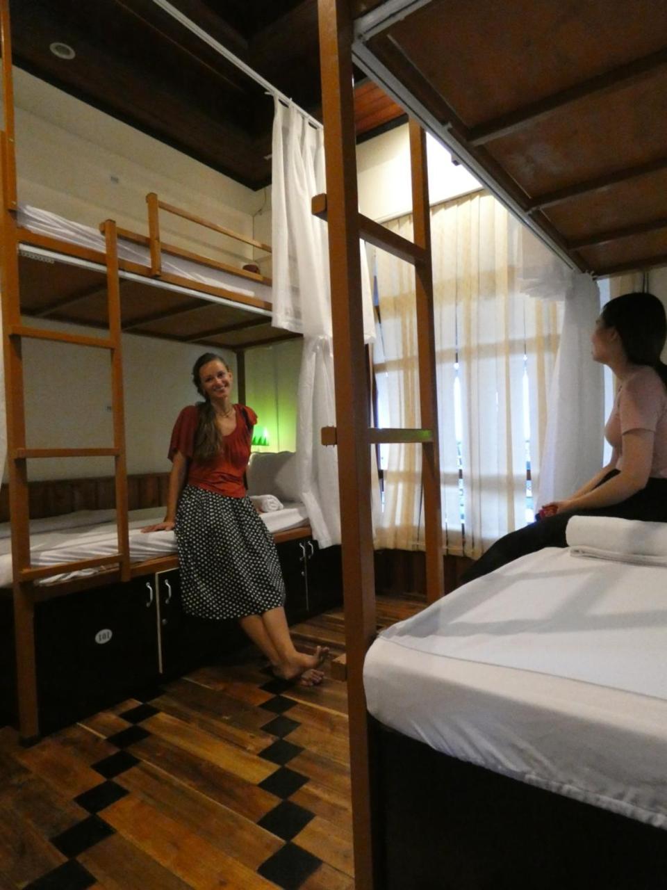 Nam Phuong Riverside Villa Hue Bagian luar foto